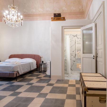 Donna Zaira Rooms&Suites Maglie Luaran gambar