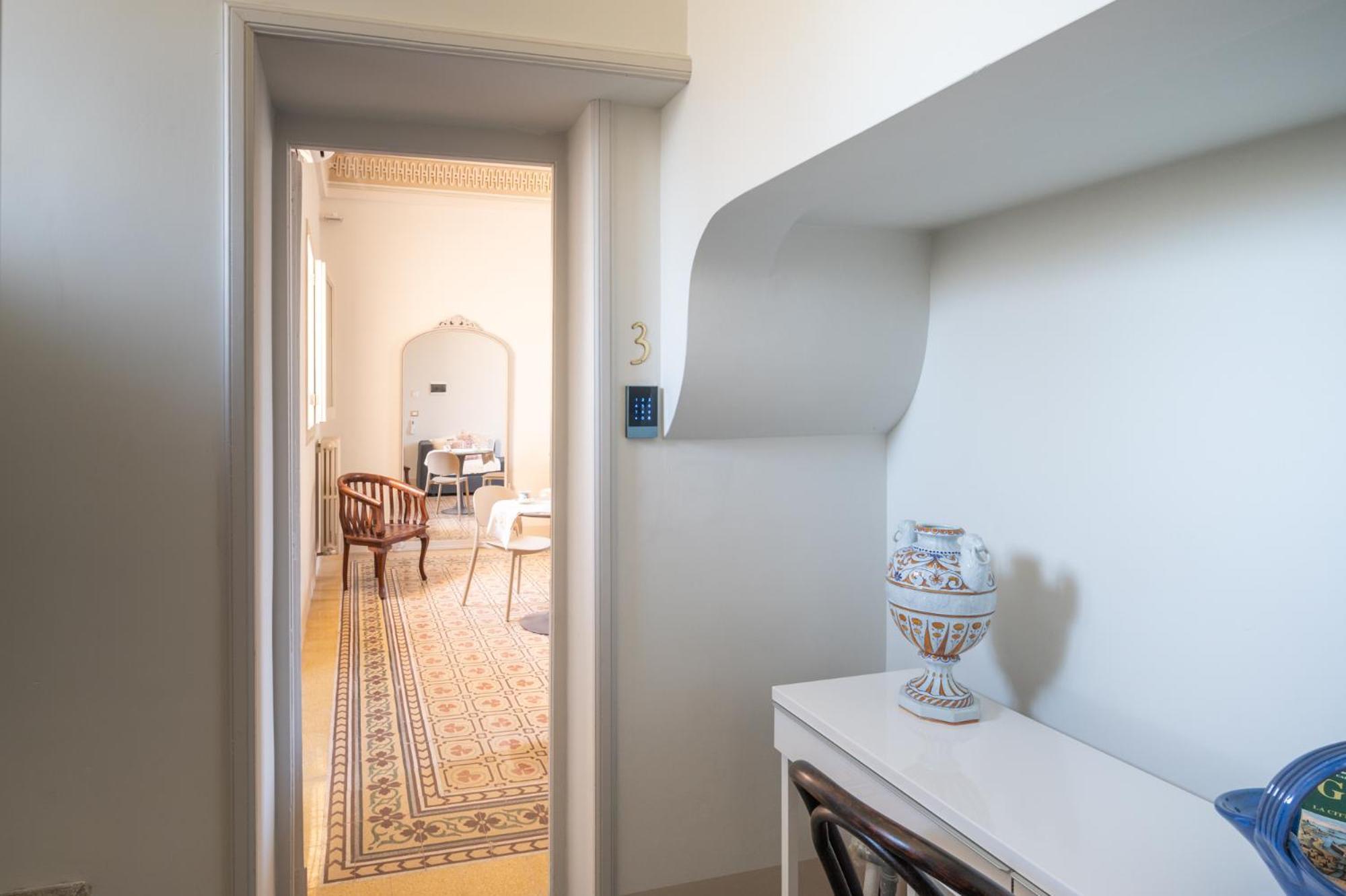 Donna Zaira Rooms&Suites Maglie Luaran gambar